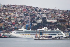 La temporada de cruceros en la región de Valparaíso ha comenzado con un total de 50 llegadas programadas, de las cuales se estima que el 60% desembarcará en la comuna de Valparaíso y el resto en San Antonio.