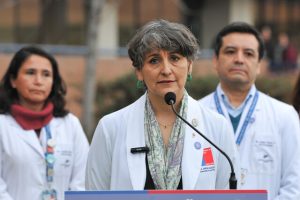 Ministra de Salud, Ximena Aguilera por crisis hospitalaria