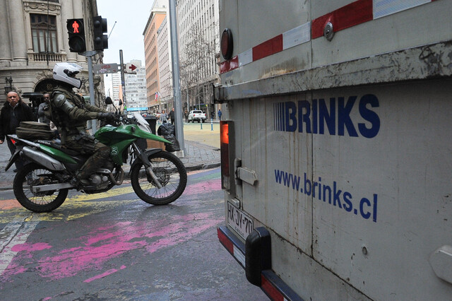 carabineros detenidos por robo a Brinks