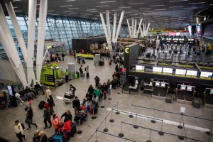 Pasajeros del Aeropuerto de Santiago