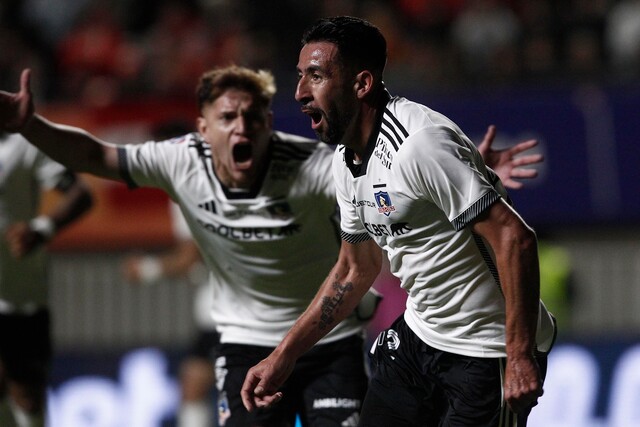 Colo Colo lidera el campeonato Nacional