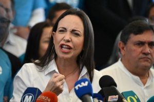 María Corina Machado rechaza niega exiliarse