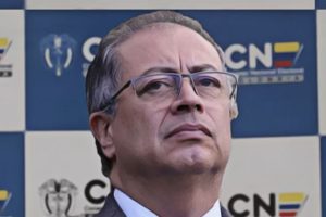 Petro apela a CorteIDH tras investigación del CNE