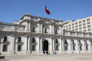 FMI recorta la proyección de PIB de Chile para 2025