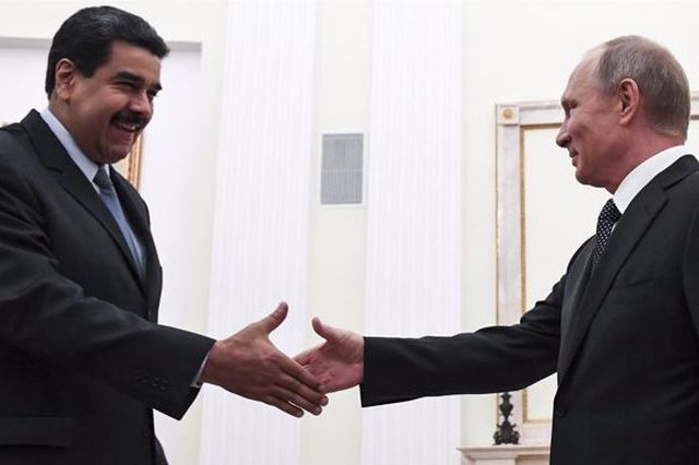 Nicolás Maduro viajó a Rusia y se reunirá con Putin