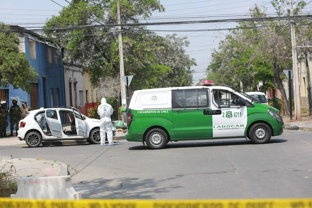 extensa persecución