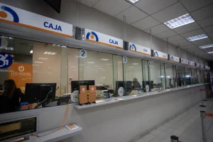 dinero compensación