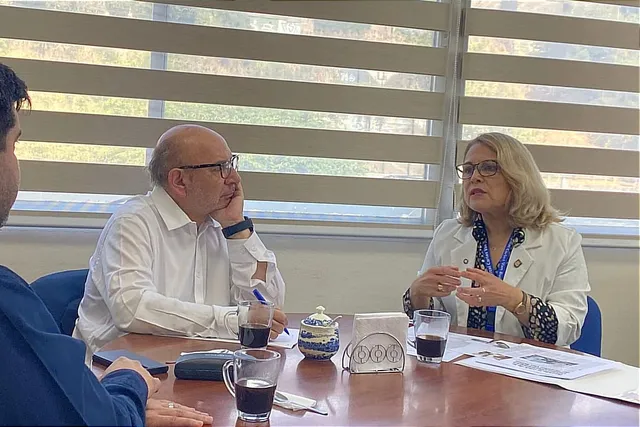 hospital Carlos Van Buren