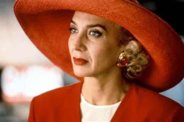 Marisa Paredes