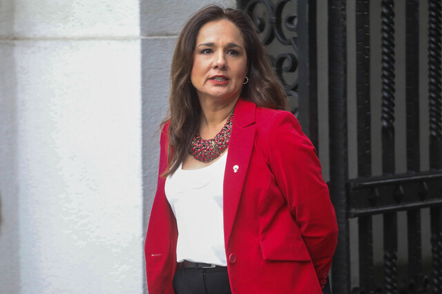 De la Fuente embajador