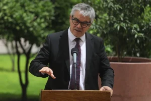 déficit fiscal