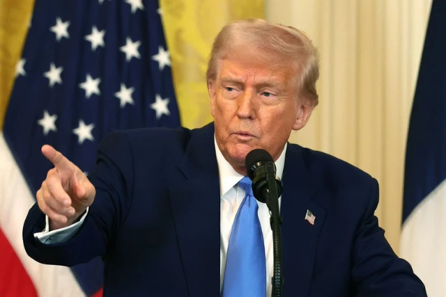 Trump trans