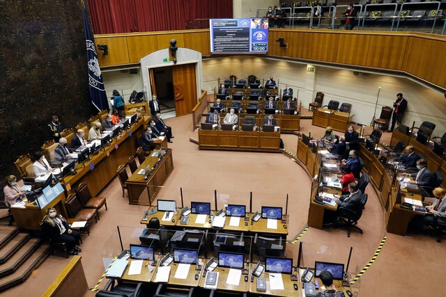 Senado RUF