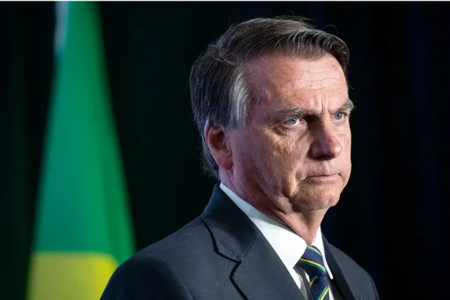 Bolsonaro asilo
