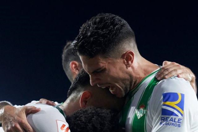 Pellegrini se juega todo en la final de la Conference League