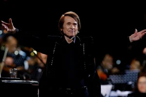 Raphael persona del año