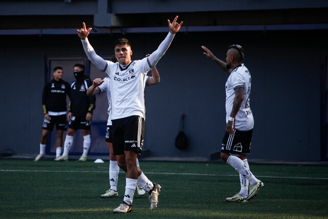 Damián Pizarro vuelve a entrenar a Macul. (Foto: Agencia Uno)