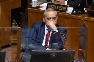 Fidel Espinoza