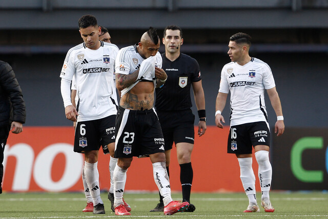 Arturo Vidal expulsado y sin clásico ante la UC. (Foto: Agencia Uno)