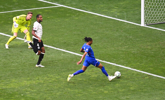 Michael Olise liquida el partido