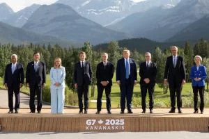 G7