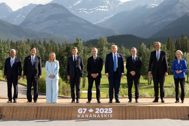 G7