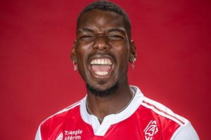 Paul Pogba vuelve al fútbol después de su sanción.