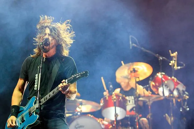 baterista Foo Fighters