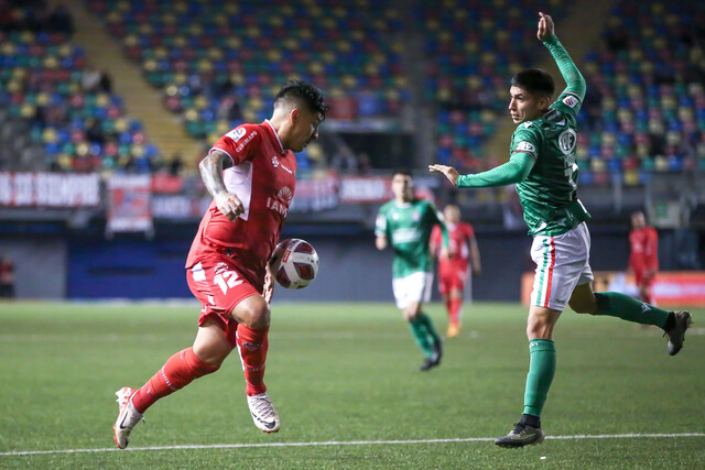 Colo Colo y la U tienen en la vista a Esteban Matus. (Foto: Agencia Uno)