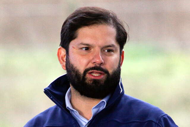 Boric Fiscalía pide sobreseimiento