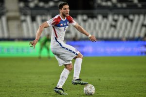 Francisco Sierralta debutará este domingo en la Ligue One. (Foto: Agencia Uno)