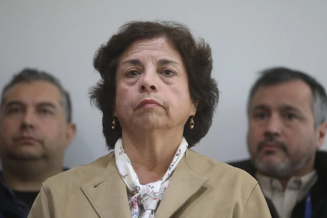 ministra El Teniente