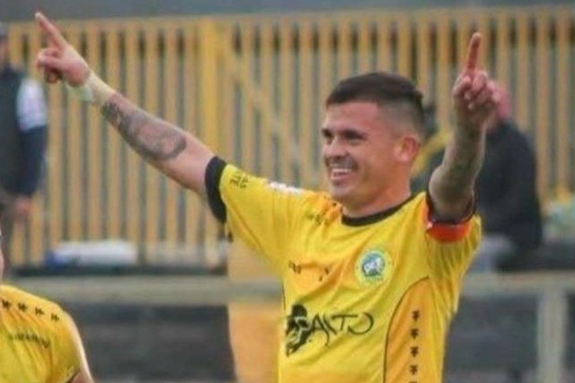 Bastián Farías, jugador de Lautaro de Buin.