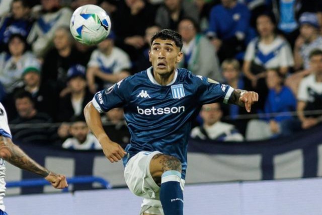 Racing logró imponerse ante Vélez