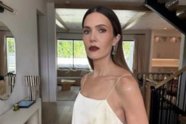 Mandy Moore en su cuenta de Instagram @mandymooremm