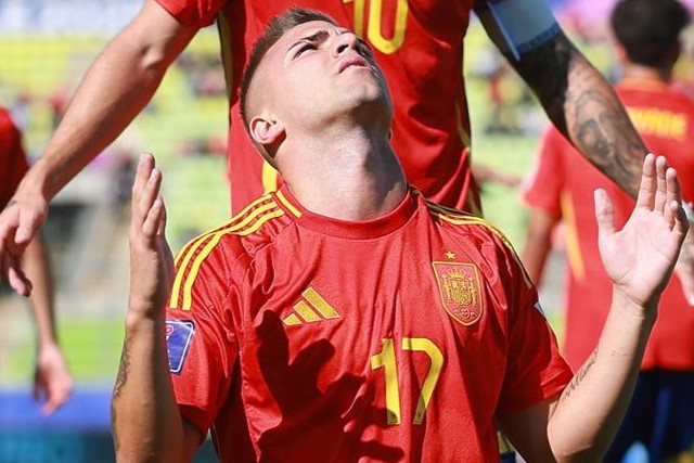 Pablo García celebra su gol ante Ucrania en Valparaíso, tanto que selló la clasificación de España Sub 20 a los cuartos del Mundial.