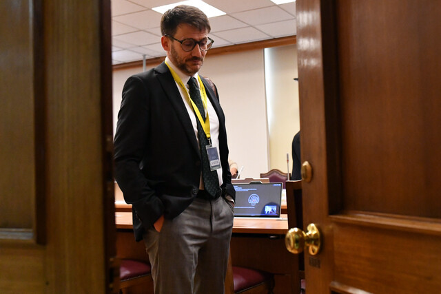 Pardow no invoca cuestión previa: Cámara discute fondo de la AC