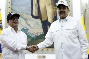 Petro Maduro dictador