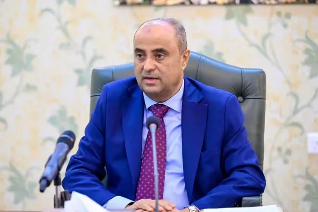 Dimisión del premier abre paso a nuevo gobierno en Yemen