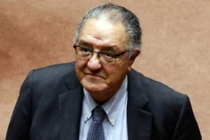 Huenchumilla renuncia