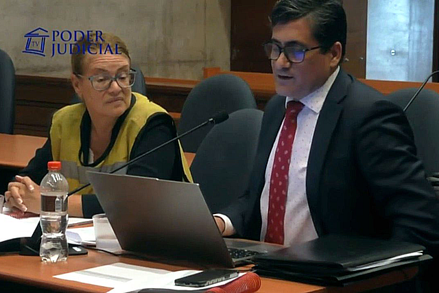 Defensa de Vivanco: «Tendríamos que tener cinco ministros sentados aquí»