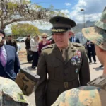 Jefe del Comando Sur visita Caracas y abre diálogo