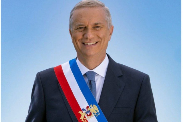 retrato Kast legalidad