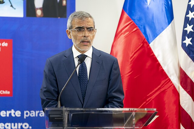 Cordero: Kast improvisa en materia de seguridad