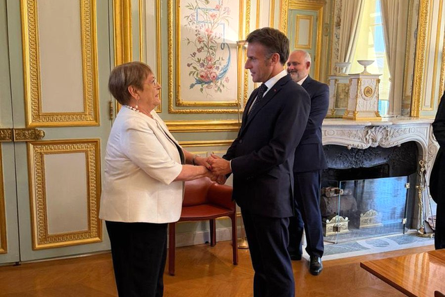 Bachelet Macron