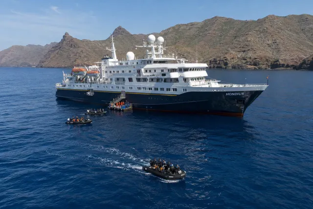 Polémica en España por crucero con hantavirus