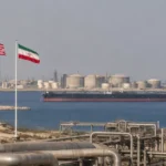 EE.UU. suspende sanciones al crudo iraní hasta agosto