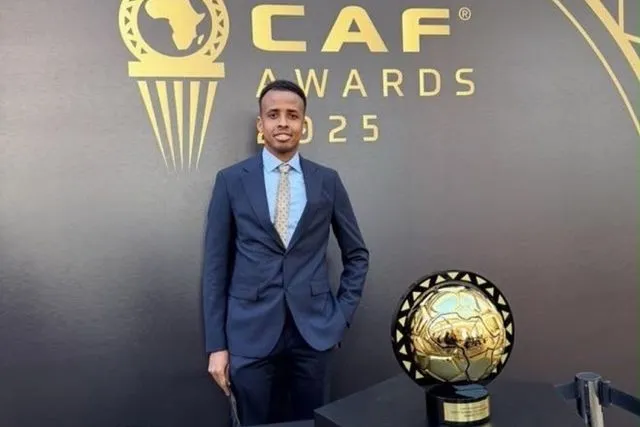 Árbitro somalí vetado del Mundial 2026 regresa a su país