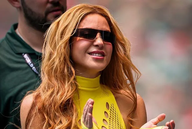 Shakira doble