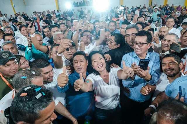 Fujimori es proclamada presidenta electa de Perú